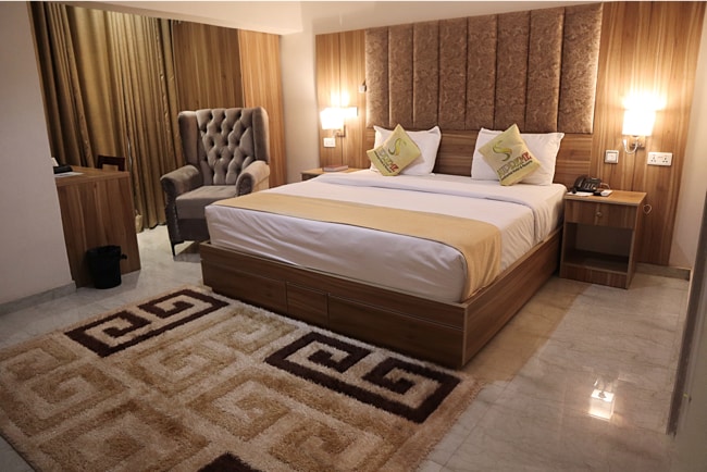 homepod select-midnight-202210%3Fwid=400%26hei=400%26fmt=jpeg%26qlt=90%26